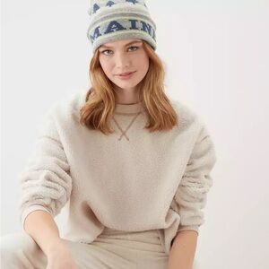 𝅺american Eagle teddy sherpa neutral cream crewneck sweatshirt